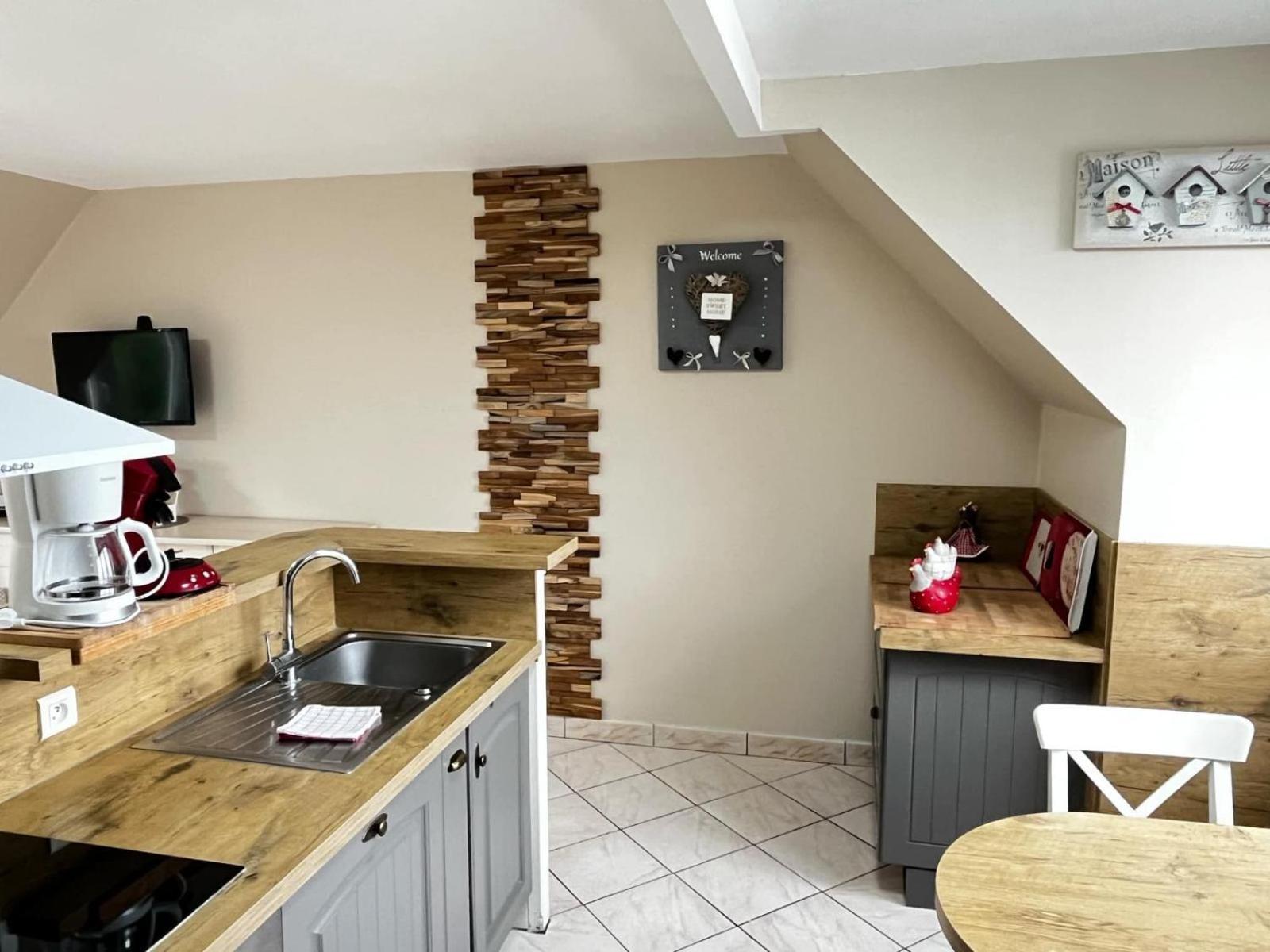 Chez Fifille Appartement Dans Honfleur Parking Prive Eksteriør billede